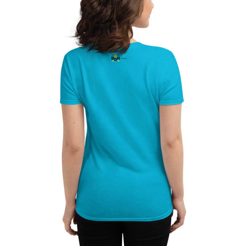 ChicComfort T-Shirt - Image 14