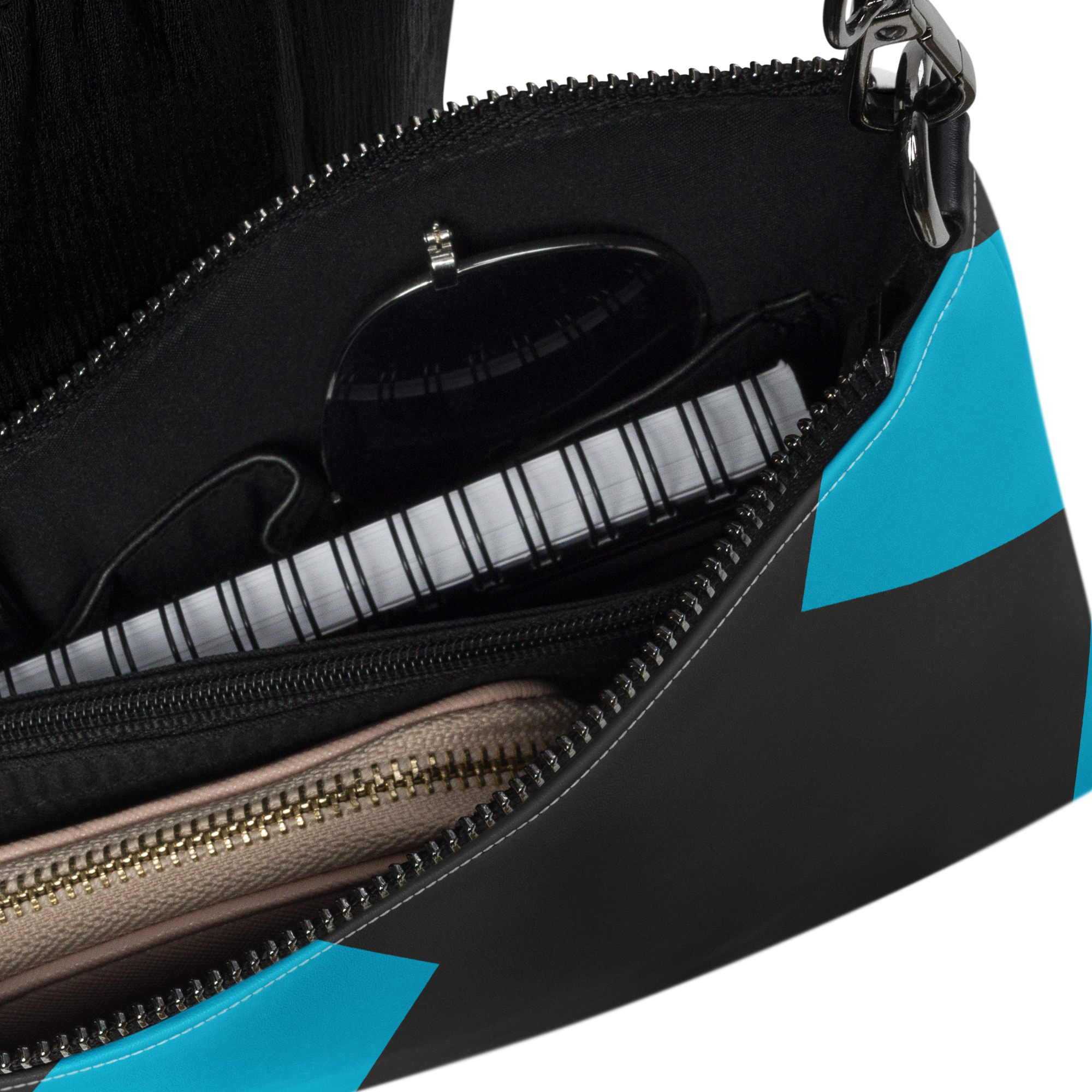 CityMuse Crossbody - Image 2
